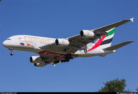 A Eer Emirates Airbus A Photo By Xixi Id