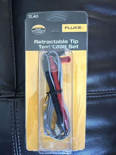 Fluke Tl40 Retractable Tip Test Lead Set Red And Black Ebay