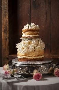 Tendência Naked Cake para casamento