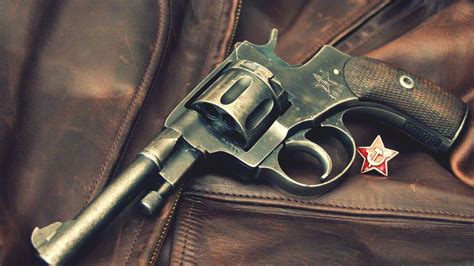 Revolver Gun Wallpapers - Wallpaper Cave