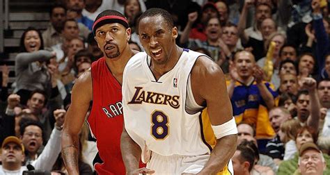 This Day in Sneaker History // Kobe Bryant Drops 81 Points on the ...