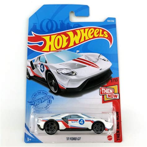 Машинка Mattel Hot Wheels 2021 C4982 17 Ford Gt White купить на OZON по низкой цене 1675672324