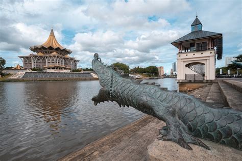 Kuching Waterfront - NakKeMana