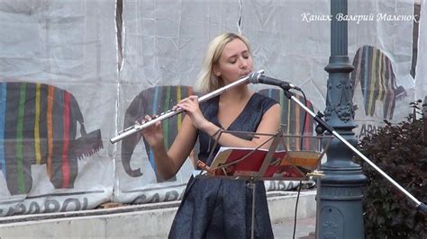 Виктория играет в БРЕСТЕ! А сейчас она играет в ЕГИПТЕ!!! - YouTube