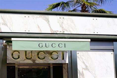 Gucci Fashion Store Enseigne Texte Et Logo Marque De Luxe Italienne