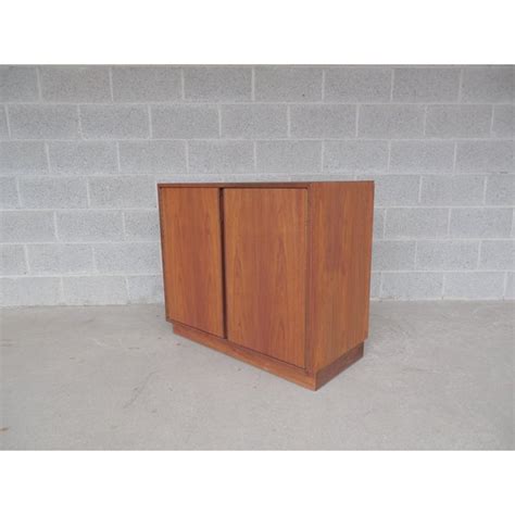 Danish Modern Style 2 Door Credenza Cabinet B Chairish