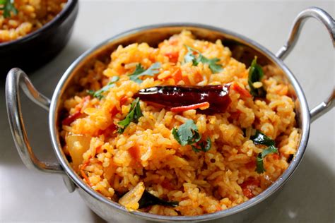 Tomato Rice Recipe South Indian Thakkali Sadam Tomato Bath Yummy Indian Kitchen