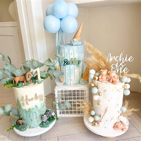 Bespoke Cake Naked Bakes