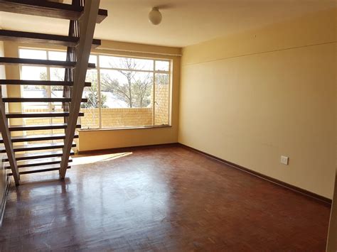 Bedroom Apartment Flat To Rent In Kempton Park Central P