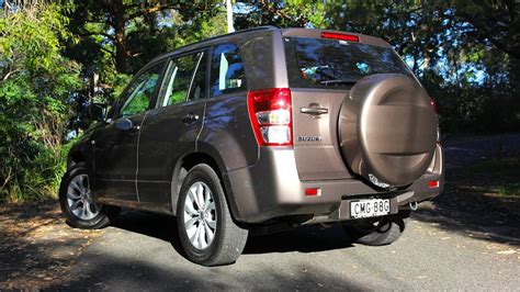 Suzuki Grand Vitara Review - Drive