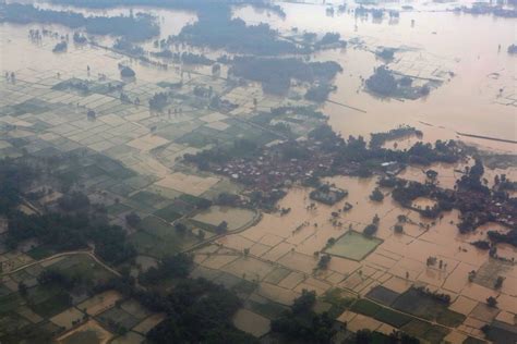 Nepal Death Toll Rises To 70 After Floods Landslides Abc News