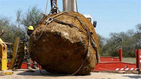 Encuentran en Argentina el segundo meteorito más grande del mundo