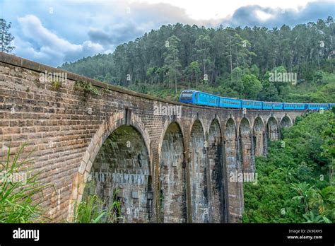 Nine Arch Bridge Sri Lanka Stock Photo - Alamy