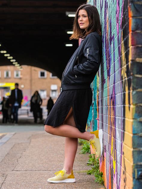 Branding URTA Footwear on Behance