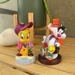 Tweety Sylvester The Cat X2 Vintage Figurines 1990s Looney Tunes