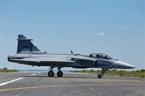 Novo Gripen Da Fab Decola De Navegantes Para An Polis Aeroflap