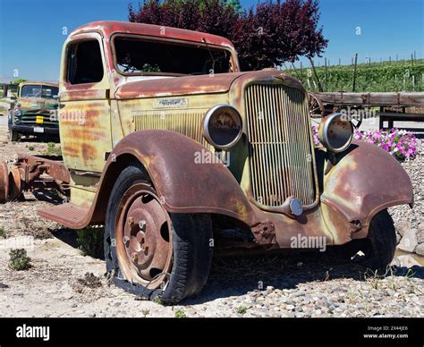 Old vintage rusty truck at a farm. (Editorial Use Only Stock Photo - Alamy