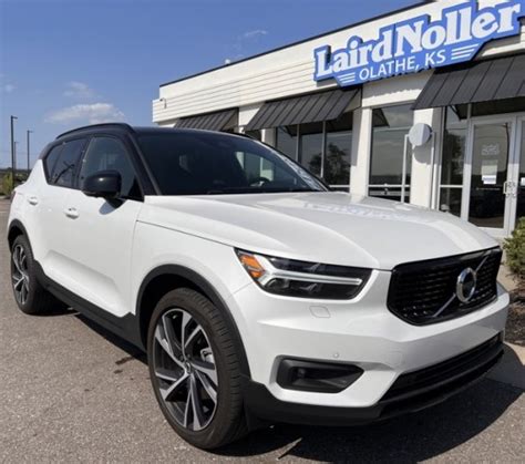 Pre Owned 2021 Volvo Xc40 R Design 4d Sport Utility In Topeka B2366 Laird Noller Ford Topeka