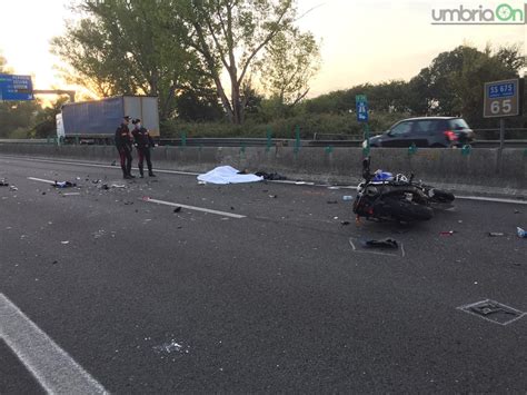 Terni Centauro Muore Sul Rato Video Umbriaon