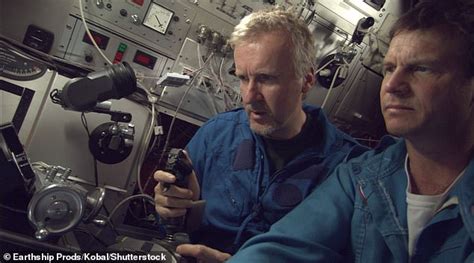 How James Cameron Explored Titanic On Soviet Mir Sub Daily Mail Online