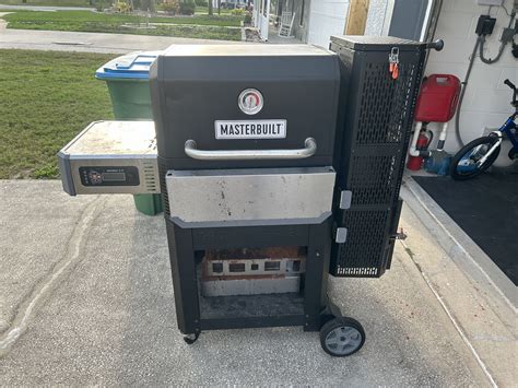 Masterbuilt 850 Gravity Series Smoker For Sale In Melbourne FL OfferUp