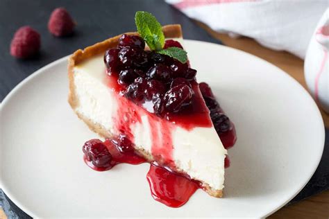 A Quick and Easy Cranberry Cheesecake Recipe for Fall