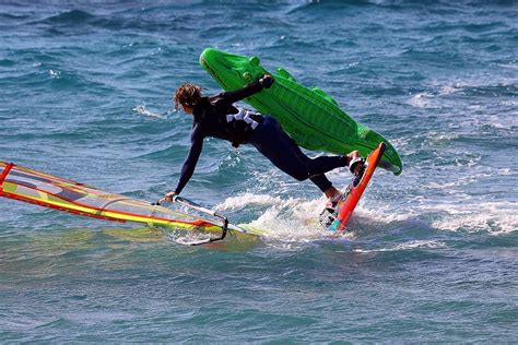 Croc Attack! - Surfers Paradise