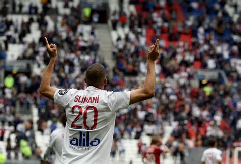 Football Ligue Lyon La B Te Noire Islam Slimani Super Rempla Ant