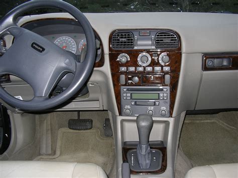 2001 Volvo S40 - Interior Pictures - CarGurus