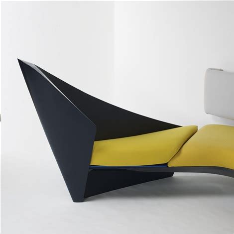 Wave Sofa Par Zaha Hadid Sur Artnet