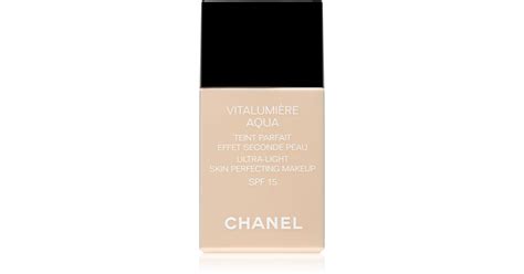 Chanel Vitalumière Aqua ultra ľahký make up pre žiarivý vzhľad pleti