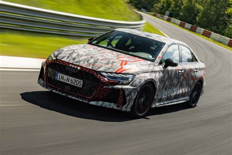 Audi RS3 Nürburgring rekord 7 33 Vezess