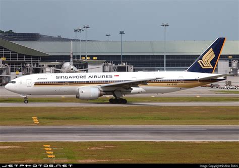 9V SVD Boeing 777 212 ER Singapore Airlines Aldo Bidini JetPhotos