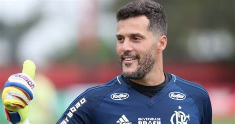 Júlio César Encerra Uma Carreira Que Conviveu Com Amor E ódio Gazeta