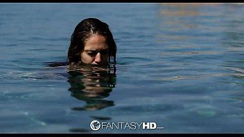 FantasyHD BJ Bajo El Agua Y Follar Con Sara Luv XVIDEOS
