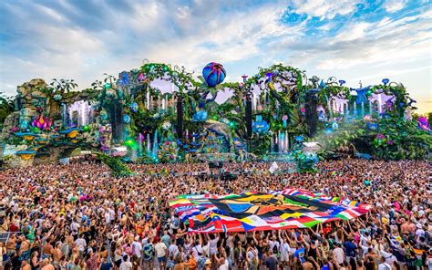 Tomorrowland 2024 Mainstage Pads Rea Leland