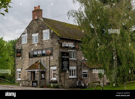 The new inn cropton hi-res stock photography and images - Alamy