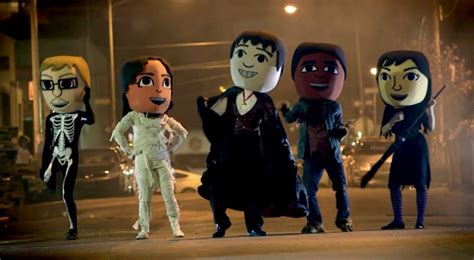 Video Terrifying Giant Mii Heads Promote Halloween National StreetPass