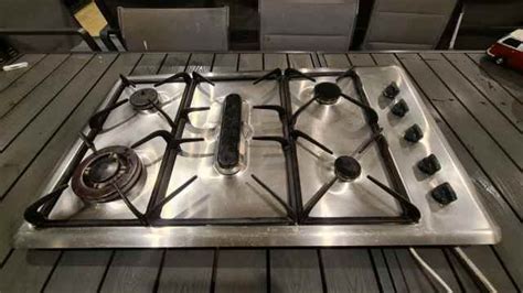 Gas Stove Cooktop Fisher And Paykel Cooktops And Rangehoods In Dural Nsw