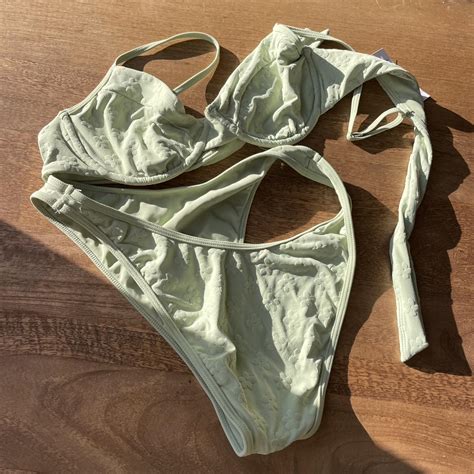 Piece Set Bikini Top And Bottoms In A Light Depop