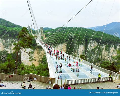 Tourists Visiting Zhangjiajie Glass Bridge in Hunan, China. Editorial ...