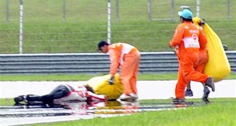 Marco Simoncelli Killed At Motogp Crash Sepang 2011