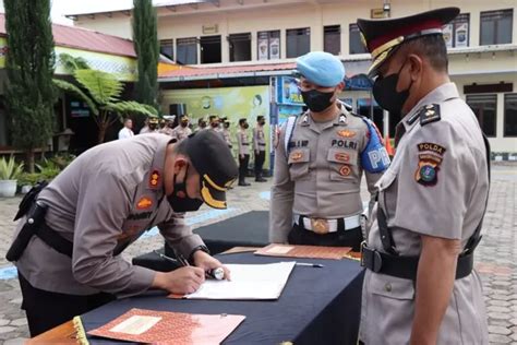 Akbp Ronny Nicolas Sidabutar Pimpin Sertijab Kabag Sdm Polres Tanah