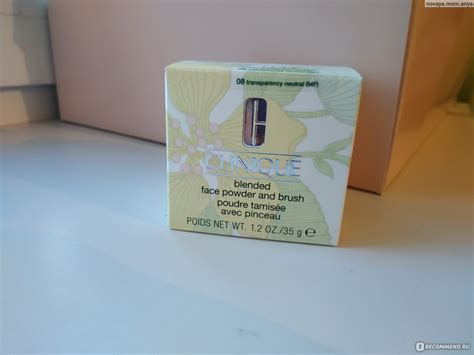 Рассыпчатая пудра для лица с кисточкой CLINIQUE Blended Powder and ...