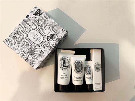 Diptyque Gift Set Face Cream Body Lotion Lip Balm Eau De Toilette