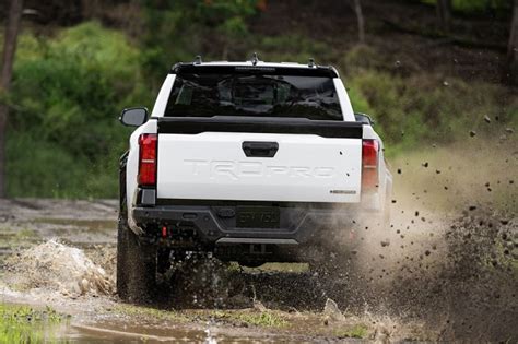 2025 Toyota Tacoma News: EV, Trailhunter, iForce Max Hybrid - Cool ...