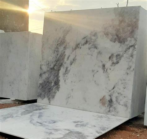 White Polished Finish Wonder Onyx Marble Slab Application Area