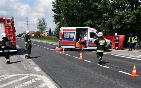 Śmiertelny wypadek w Kruszowie Nie żyje rowerzysta AKTUALIZACJA