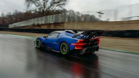 Maserati MCXtrema Hits The Track And Sounds Amazing Doing It Carscoops