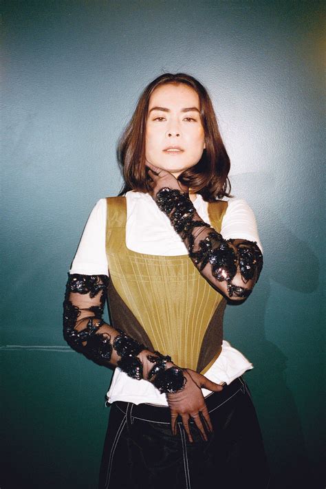 Cover Story So Mitski S Back Kind Of I Love Girls I Love My Wife Celebs